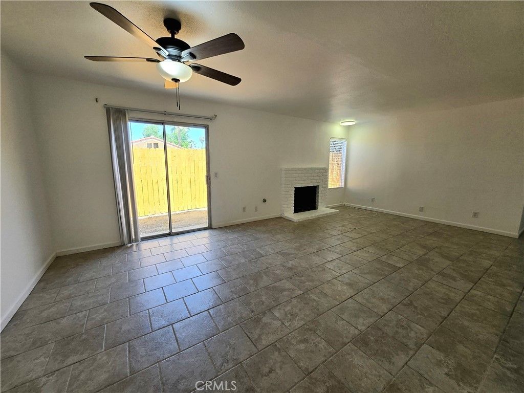 853 Douglas Court, Hemet