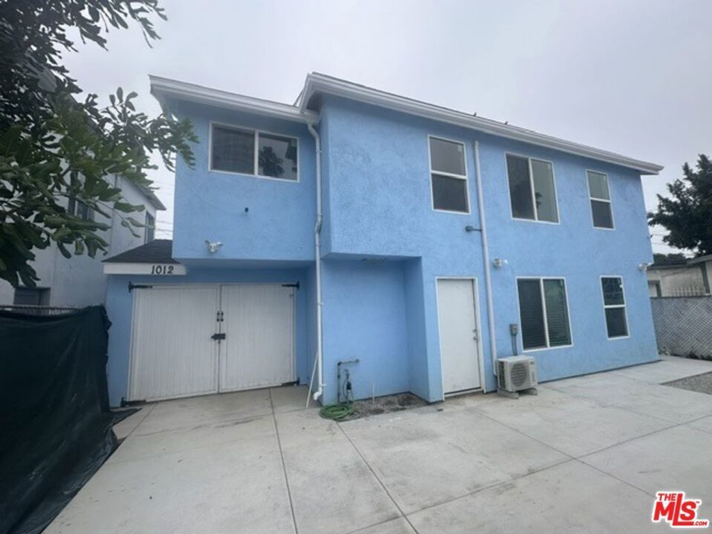 1012 E 73rd Street, Los Angeles