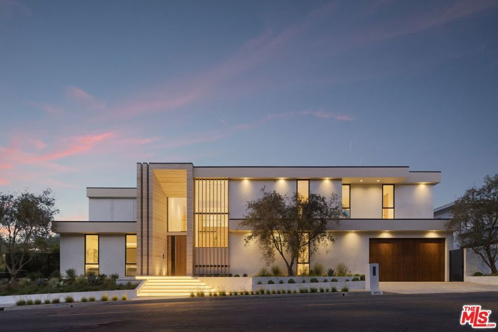 2436 Jupiter Drive, Los Angeles