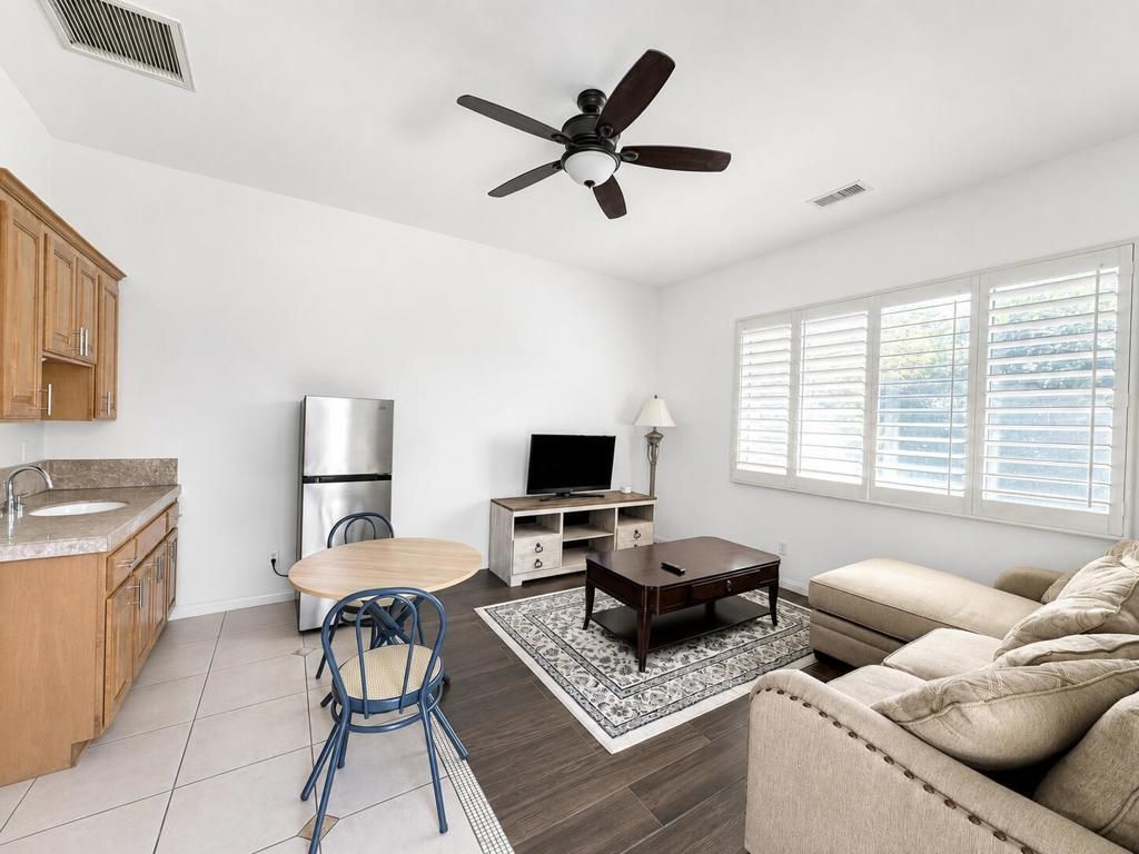 12 Buckingham Way # Casita, Rancho Mirage
