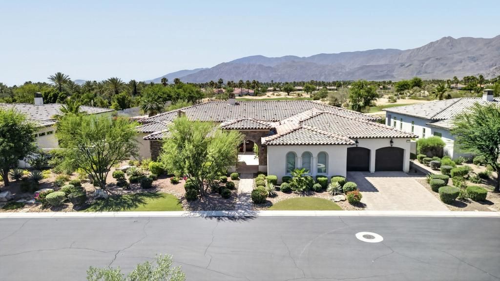 81675 Thunder Gulch Way, La Quinta