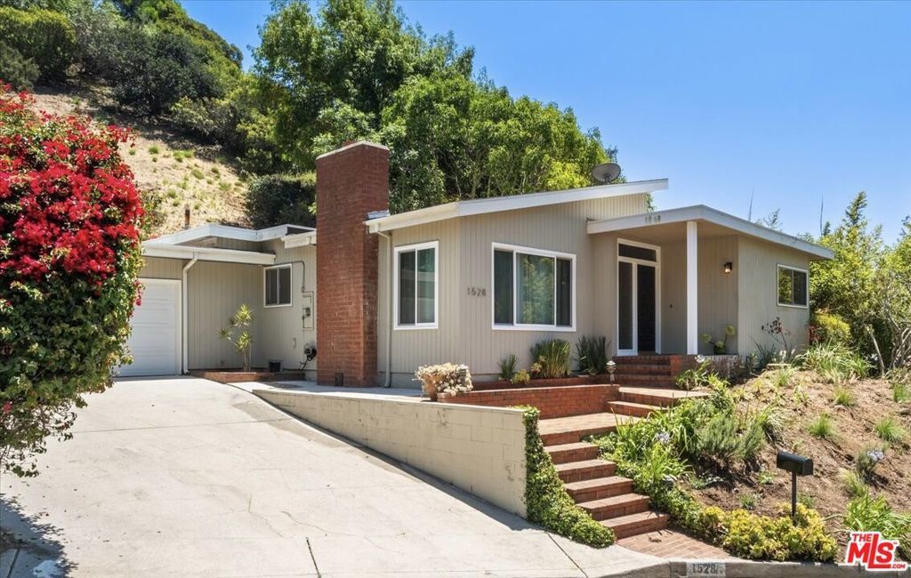 1528 Rising Glen Road, West Hollywood