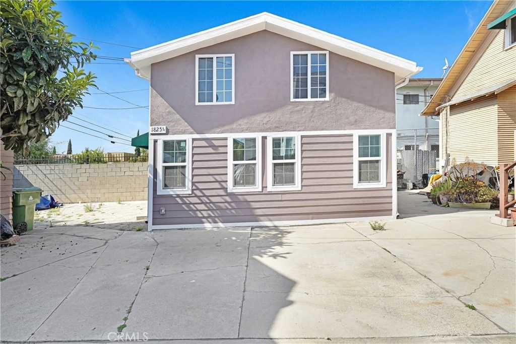 1823 3/4 S Van Ness, Los Angeles