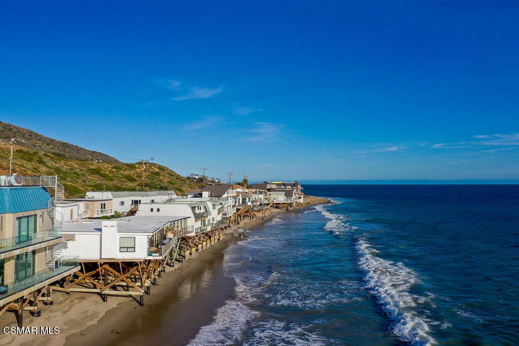 43300 Pacific Coast Highway, Malibu