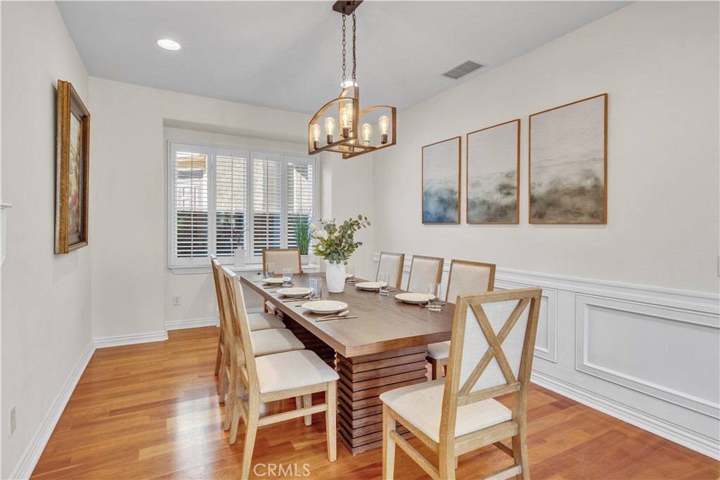 Photo of Listing #OC26115411