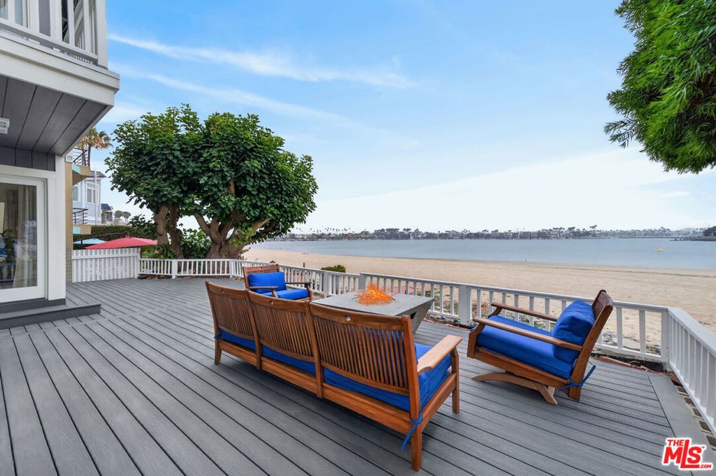 6819 E Ocean Boulevard, Long Beach