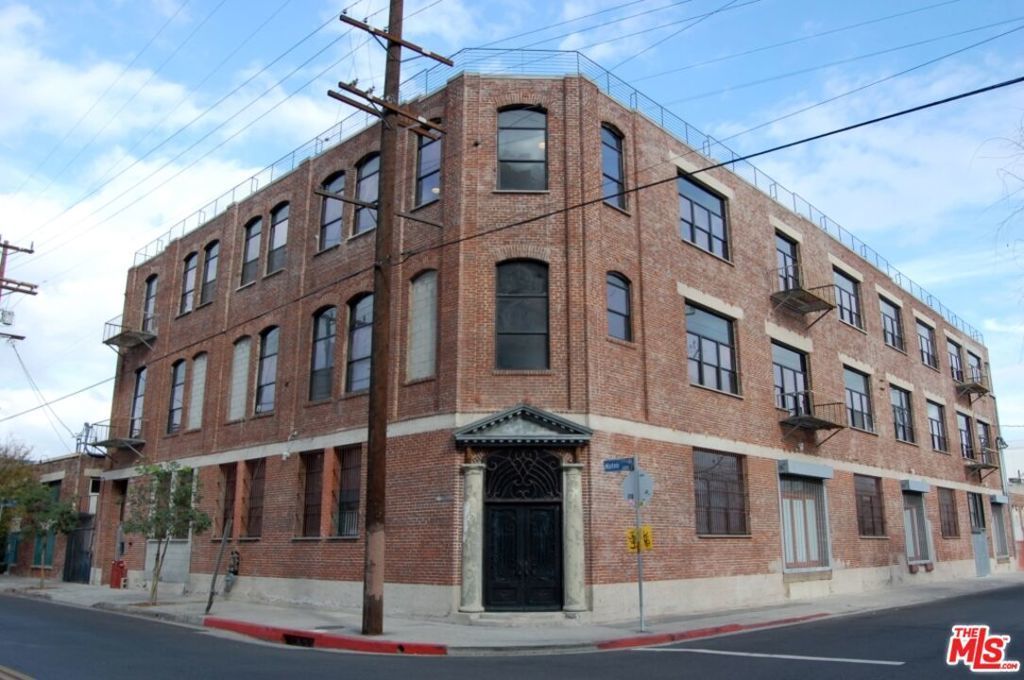 652 Mateo Street # 102, Los Angeles