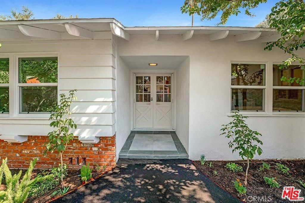 5628 Ponce Avenue, Woodland Hills