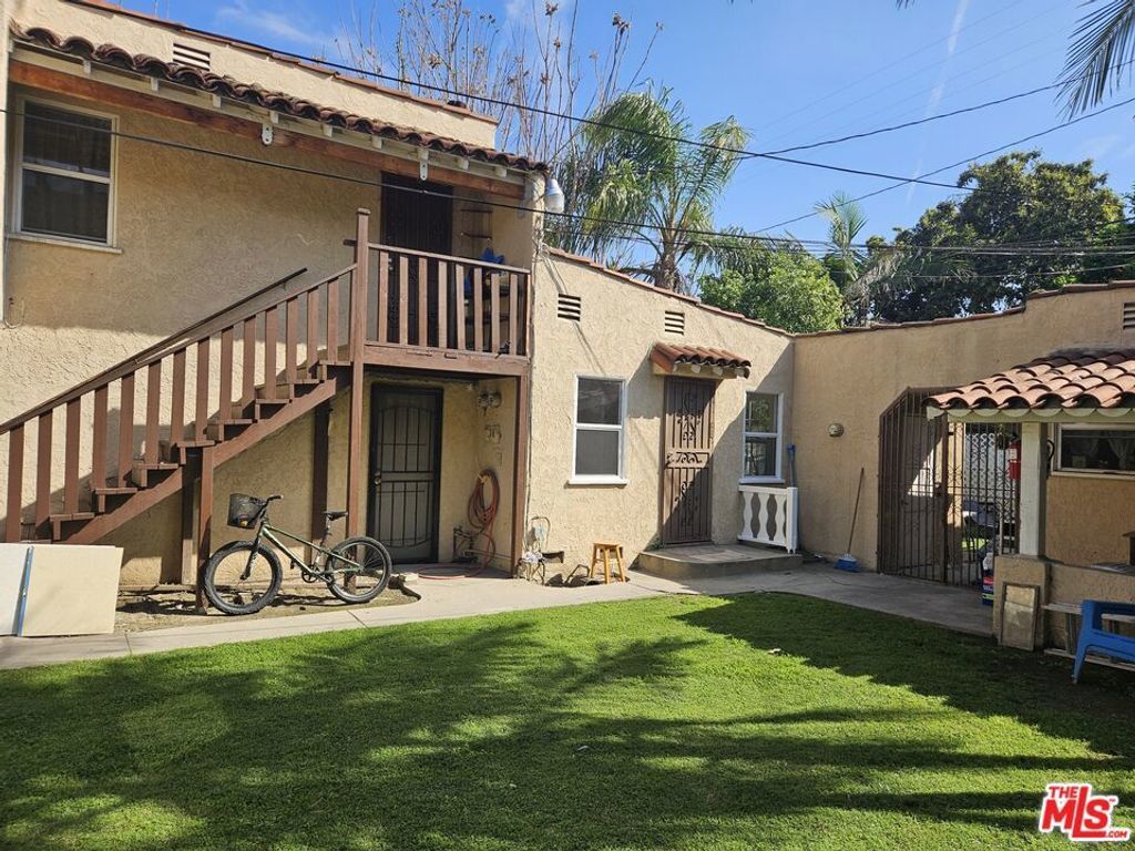 2226 Zoe Avenue # B, Huntington Park