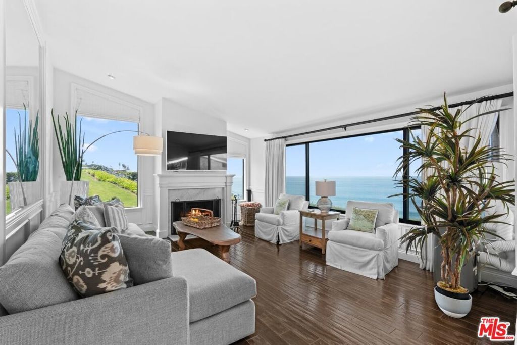 29700 Zuma Bay Way, Malibu