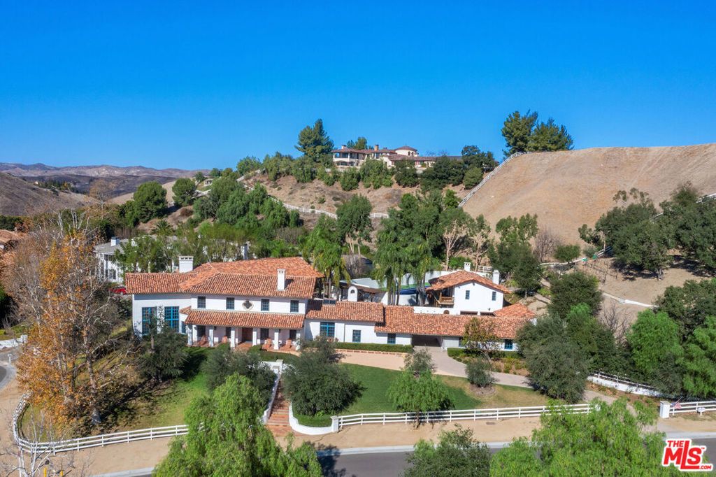 25127 Jim Bridger Road, Hidden Hills