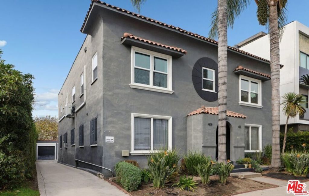 409 N Curson Avenue, Los Angeles