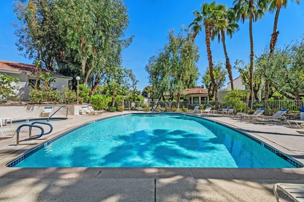 1995 N Via Miraleste # 1112, Palm Springs