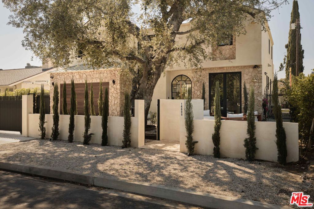 14000 Otsego Street, Sherman Oaks
