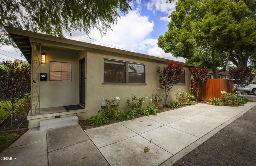 420 Violet Avenue, Monrovia