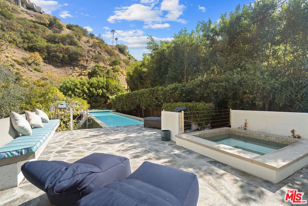 1853 Nichols Canyon Road, Los Angeles
