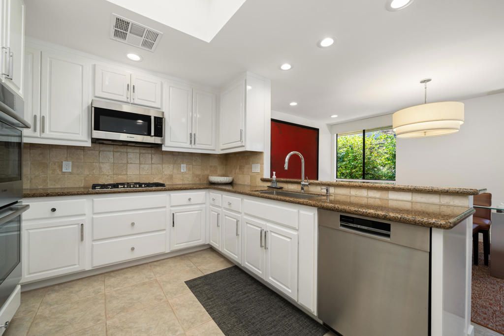 7 Dartmouth Drive, Rancho Mirage