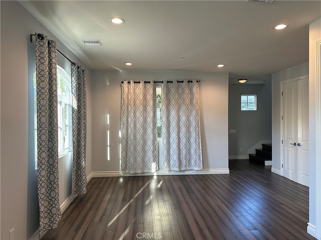 683 N 1st Avenue # D, Arcadia