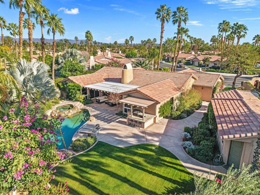 49105 Casa Del Rio, La Quinta