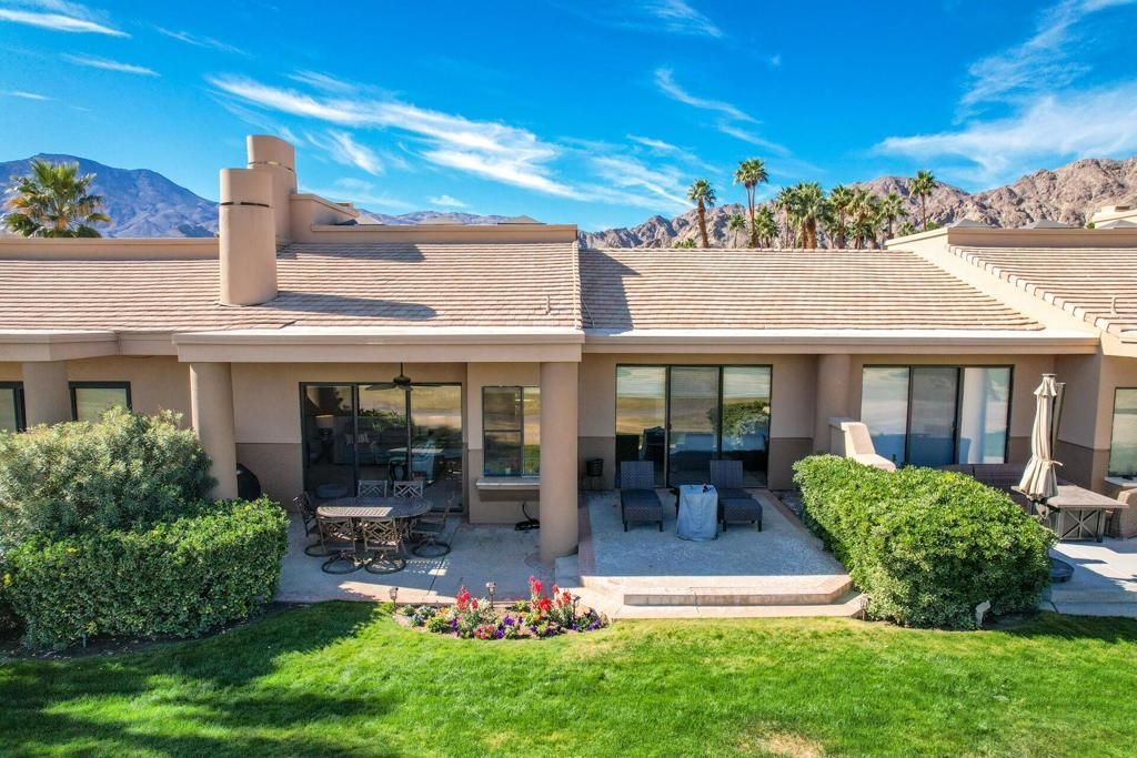 55764 Oak Tree, La Quinta