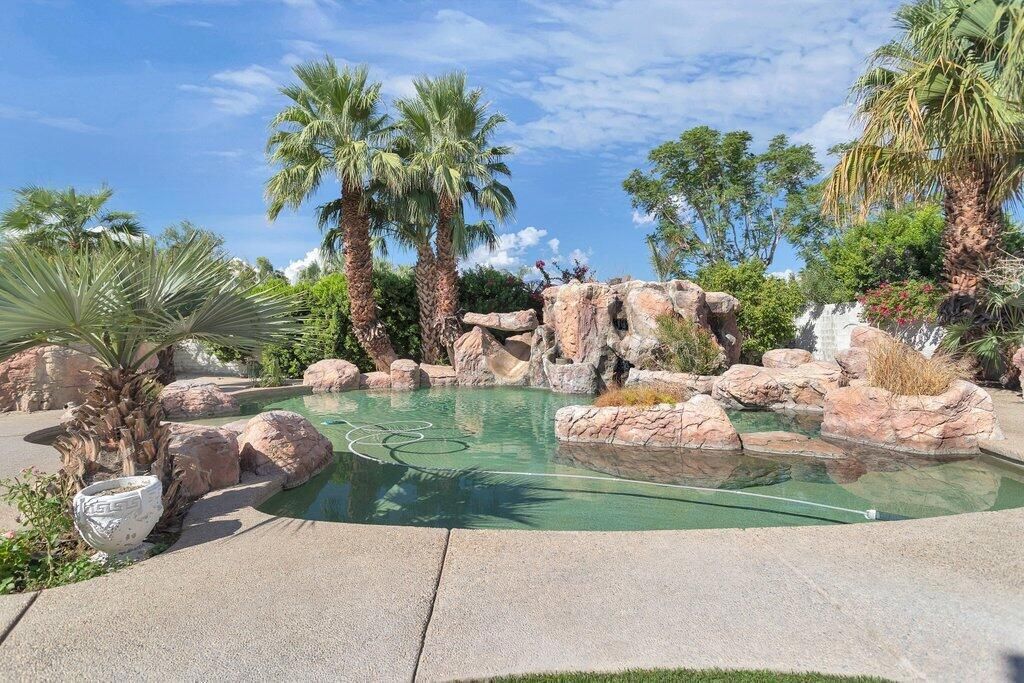8 Macbeth Court, Rancho Mirage