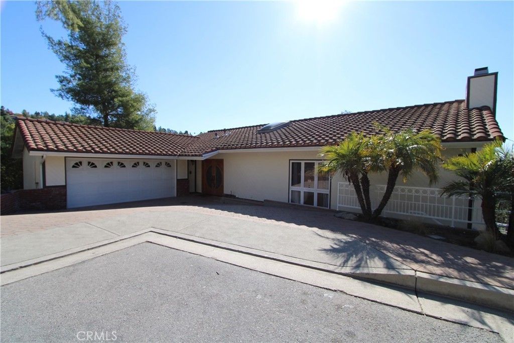 3694 Berwick Drive, La Canada Flintridge