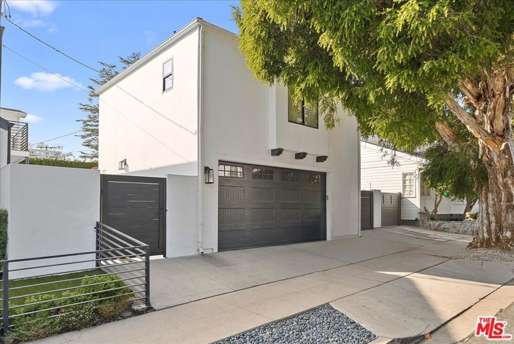 721 Beloit Avenue, Los Angeles
