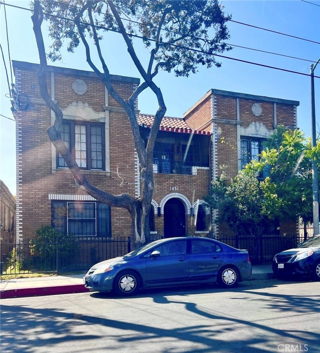 1421 S Valencia Street, Los Angeles