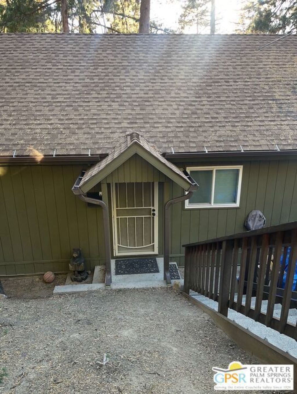 23041 Oak Leaf Lane, Idyllwild