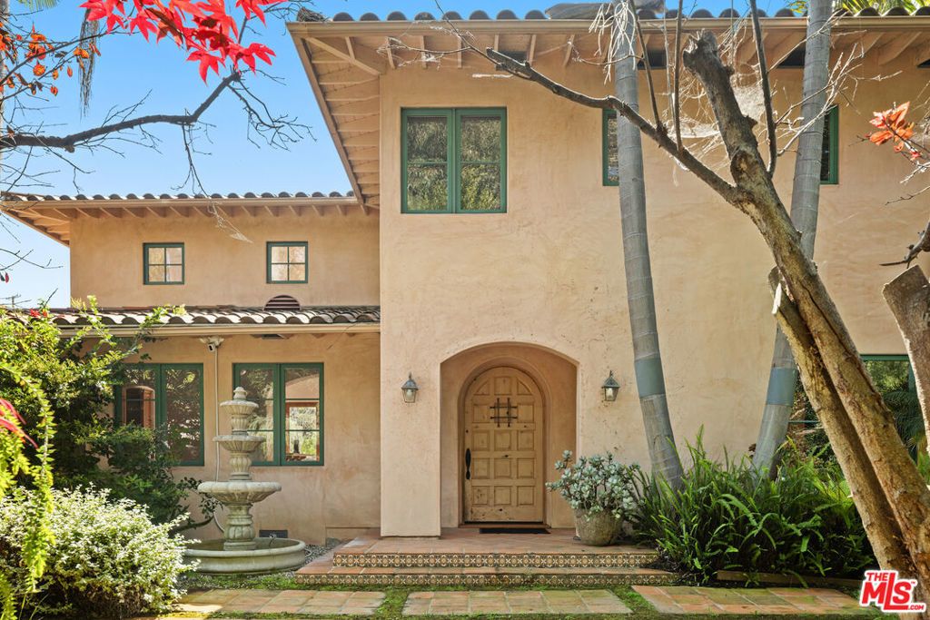 16820 W Sunset, Pacific Palisades