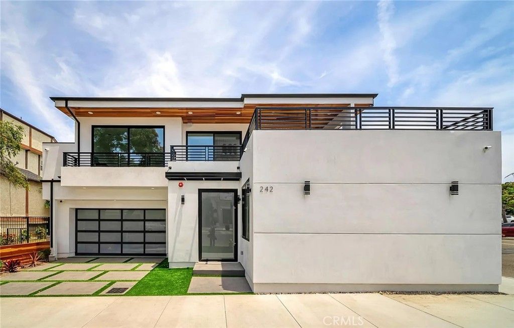 242 S Broadway, Redondo Beach