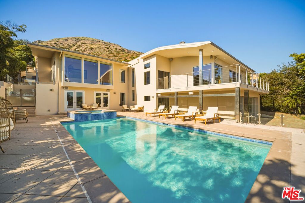 31741 Pacific Coast Highway, Malibu