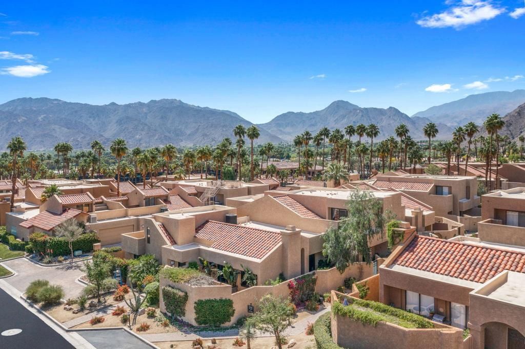 73421 Foxtail Lane, Palm Desert