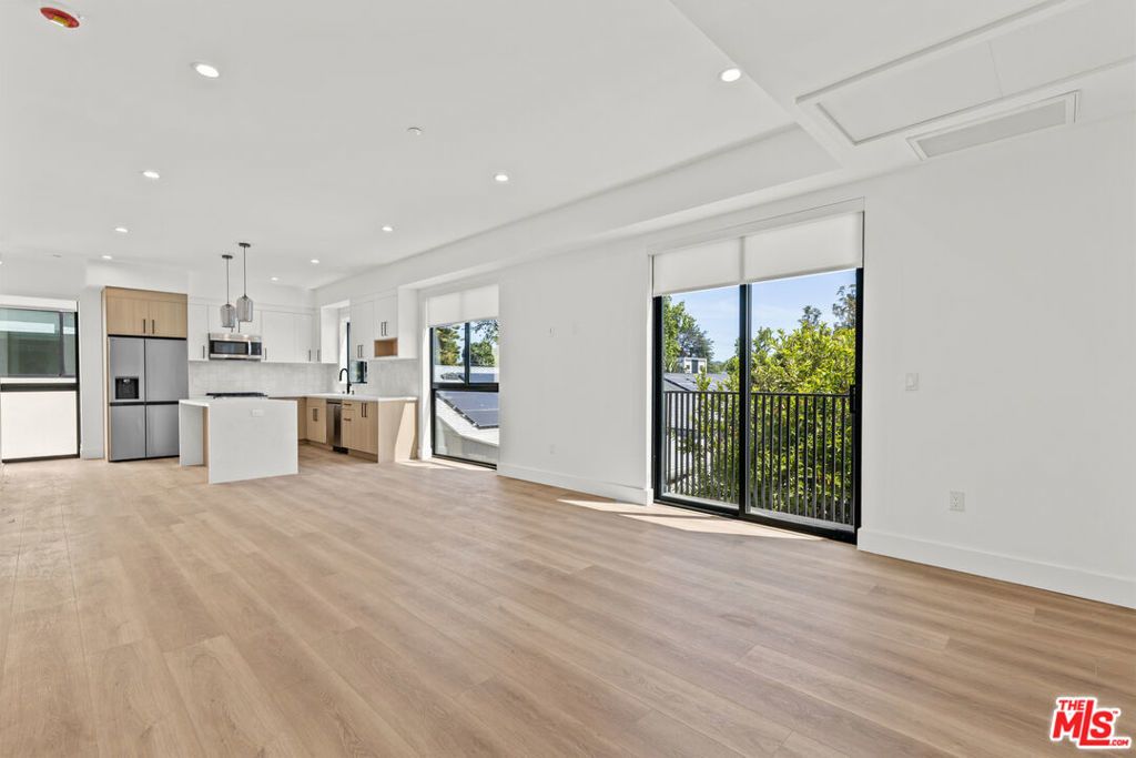 5839 Kester Avenue # 2, Sherman Oaks