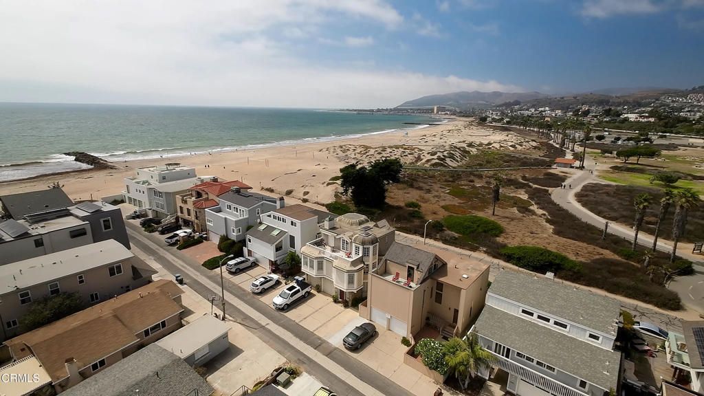 945 Sharon Lane, Ventura