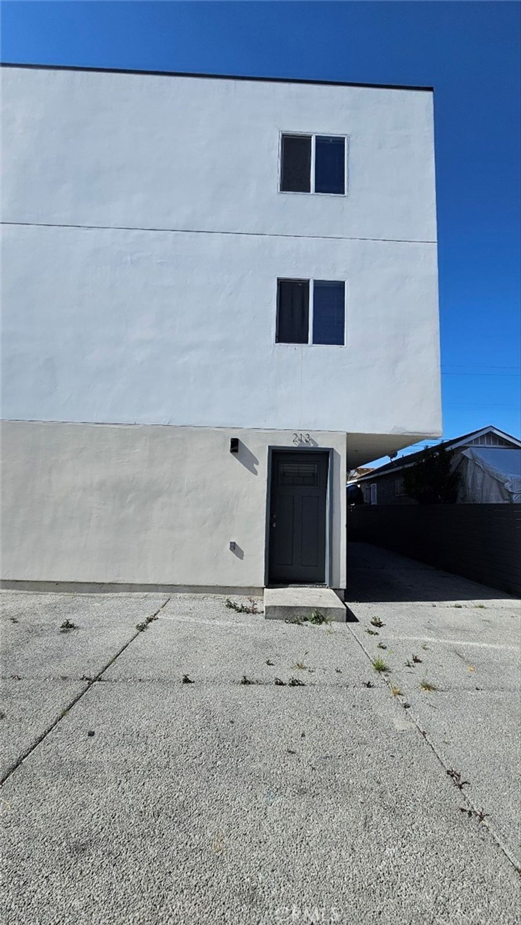 213 W 43rd, Los Angeles