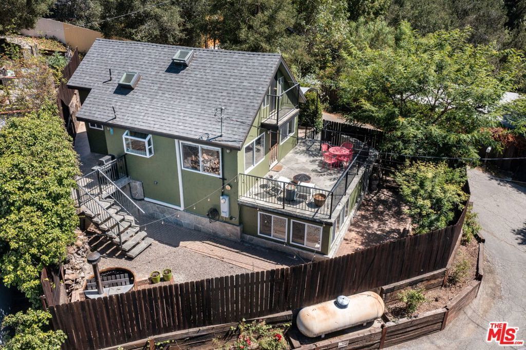 21549 Summit Trail, Topanga