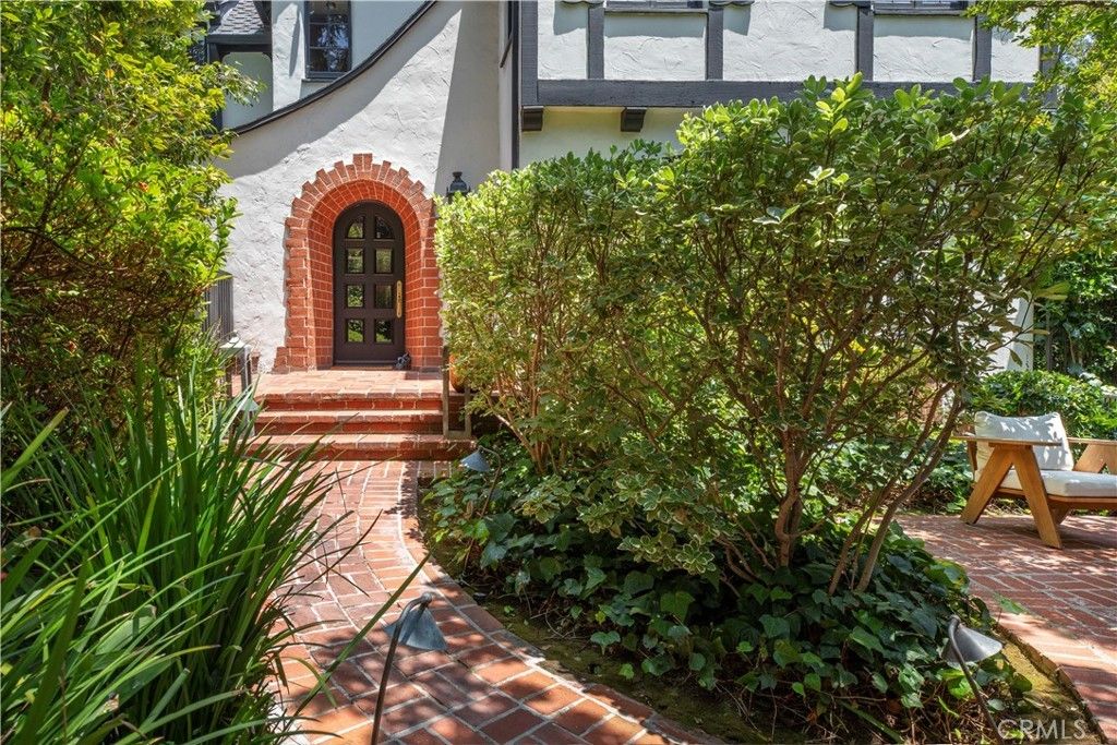 5531 Red Oak, Los Angeles