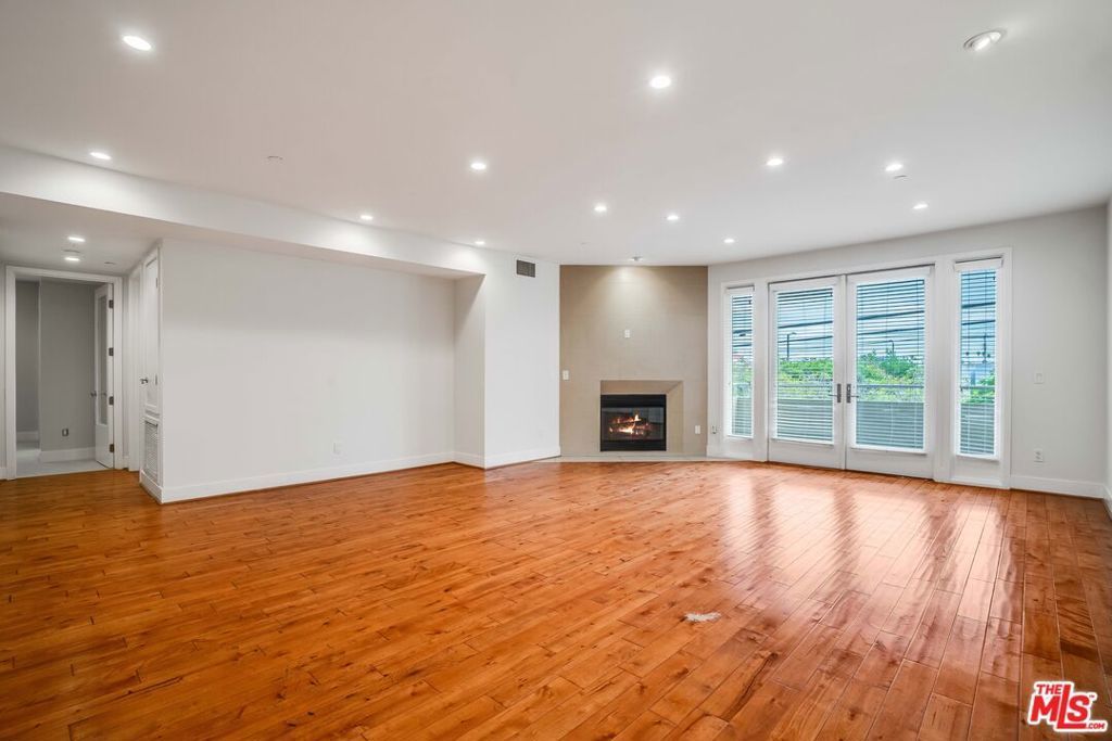 1517 S Bentley Avenue # 304, Los Angeles