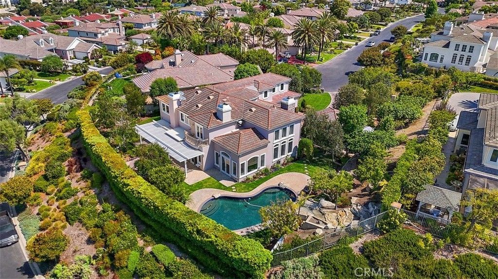 19 Santa Rosa, Rolling Hills Estates