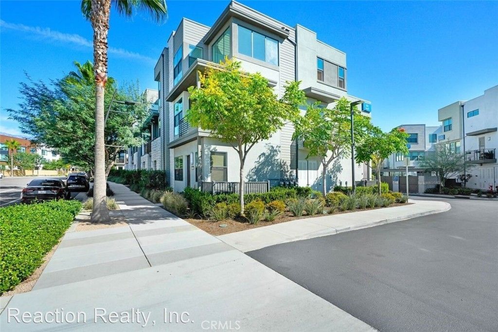 9618 Nova, Rancho Cucamonga