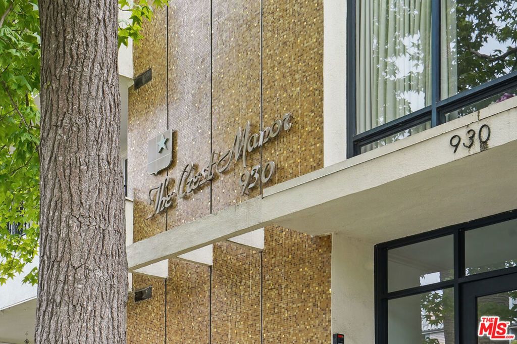 930 3rd Street # 303, Santa Monica