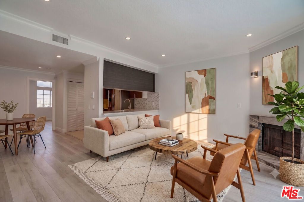 1034 S Shenandoah Street # 2, Los Angeles