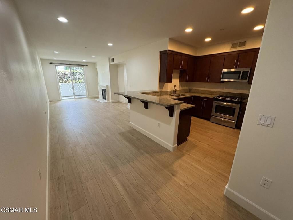 14412 Killion Street # 102, Sherman Oaks