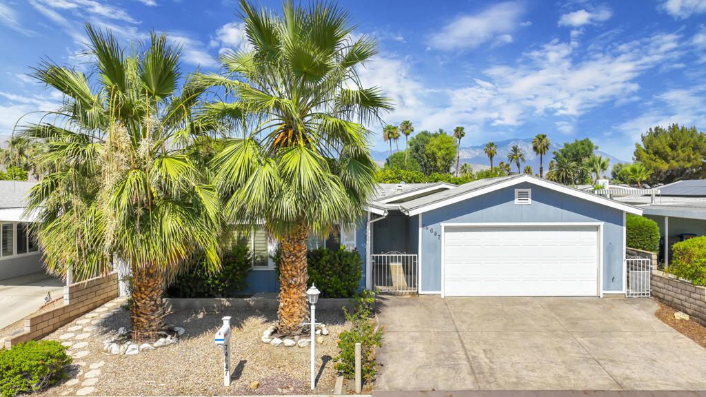 74647 Azurite Circle E, Palm Desert