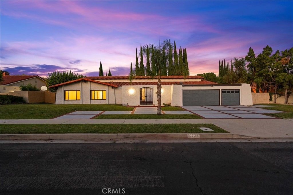 9724 Bothwell, Northridge