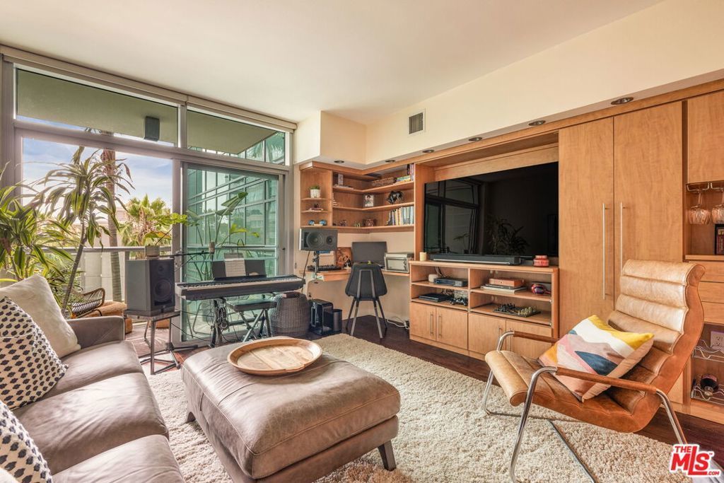 13700 Marina Pointe Drive # 415, Marina Del Rey
