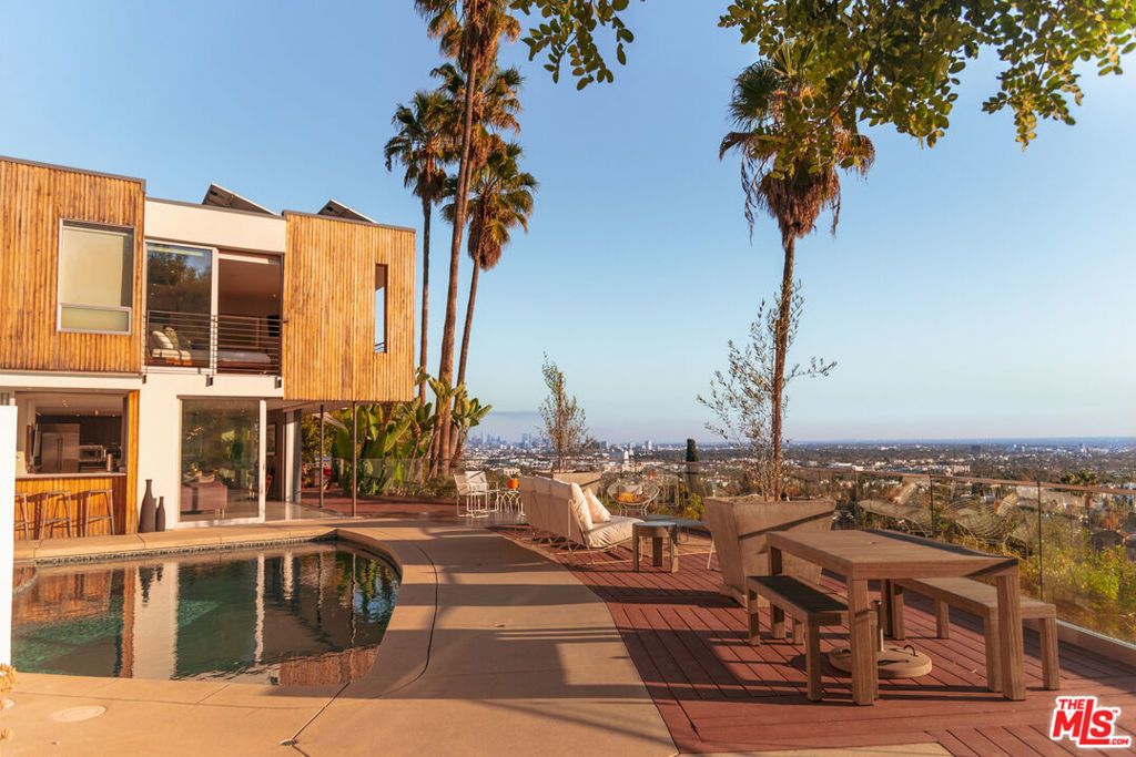 7650 Curson Terrace, Los Angeles