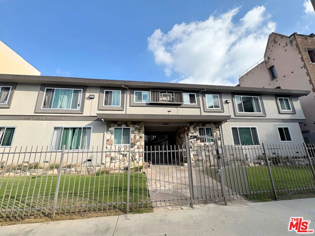 228 S Mariposa Avenue # 2, Los Angeles