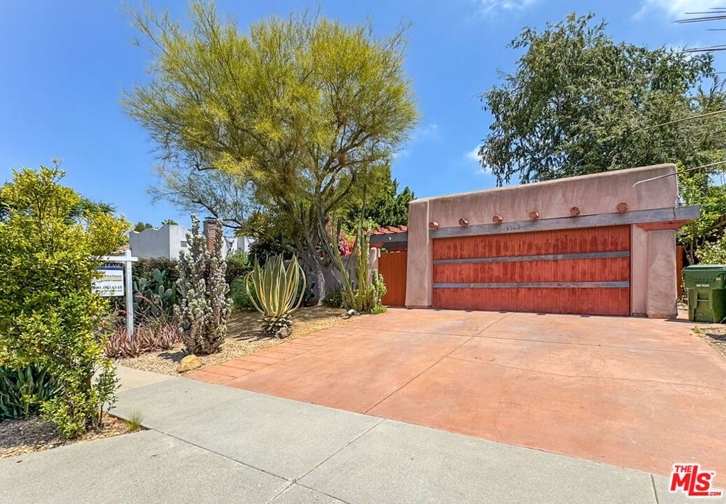 3124 Veteran Avenue, Los Angeles